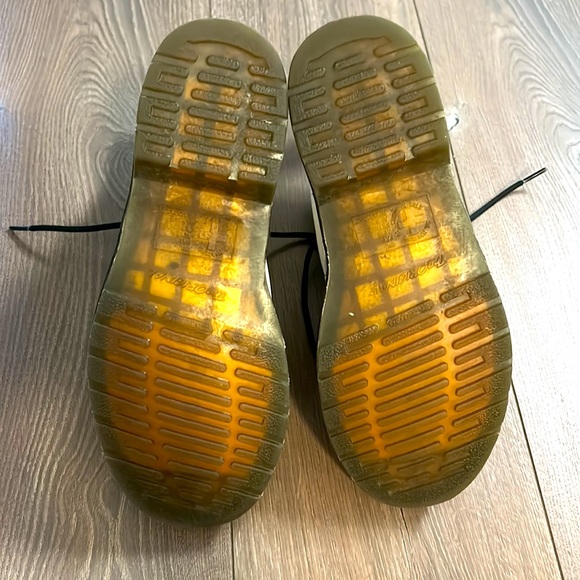 Dr. Martens - Picture 5 of 5